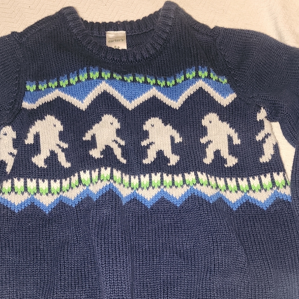 Navy Blue Sweater with Pattern - Picture 2 of 3